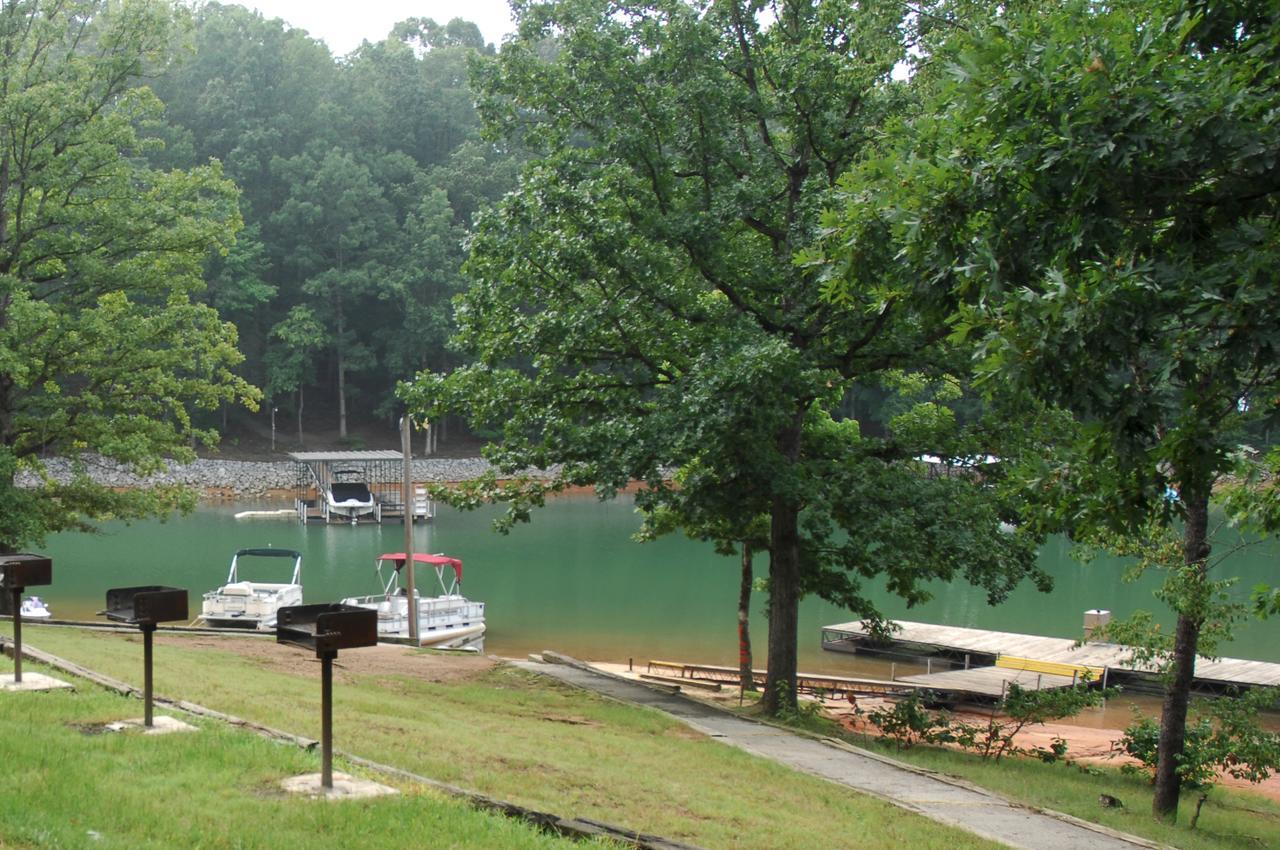 Carolina Landing Camping Resort Deluxe Cabin 4 Fair Play Exterior foto