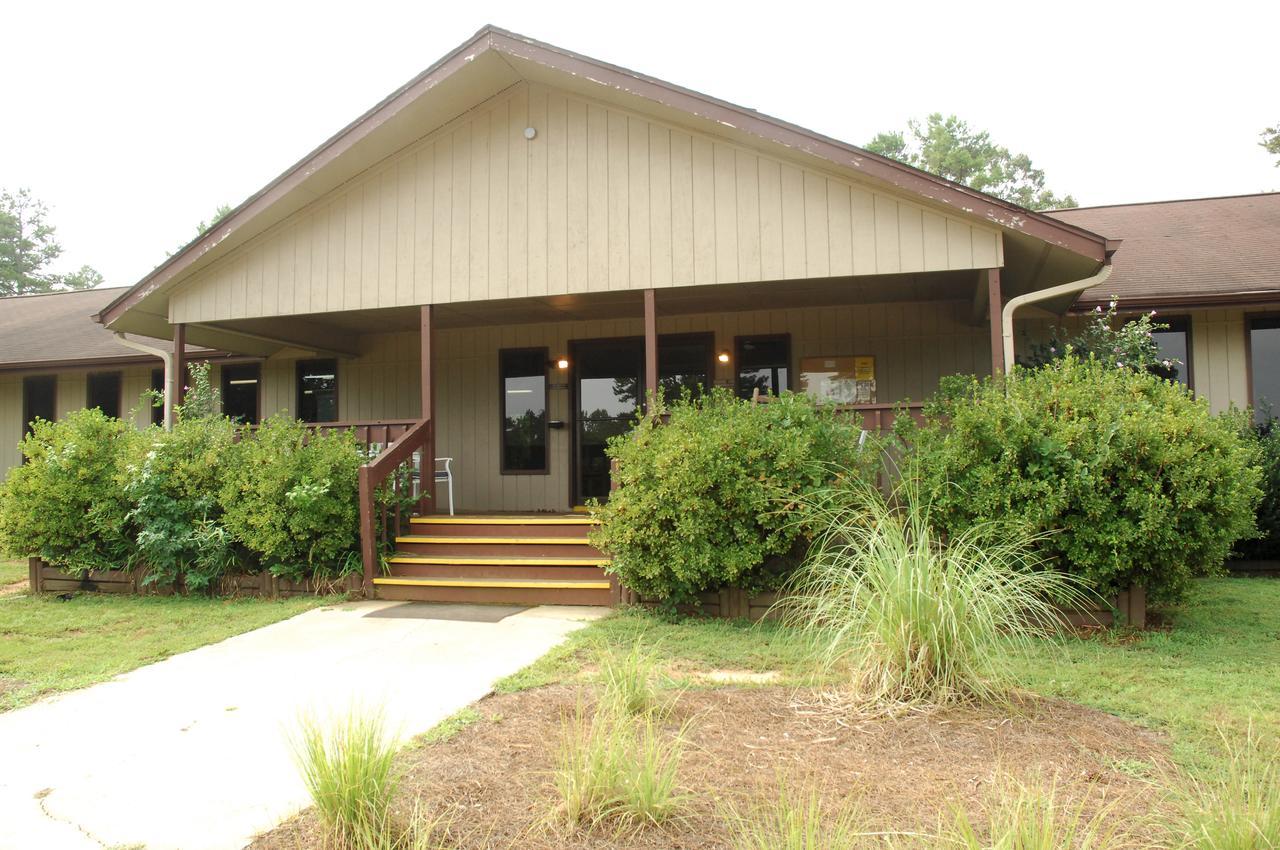 Carolina Landing Camping Resort Deluxe Cabin 4 Fair Play Exterior foto
